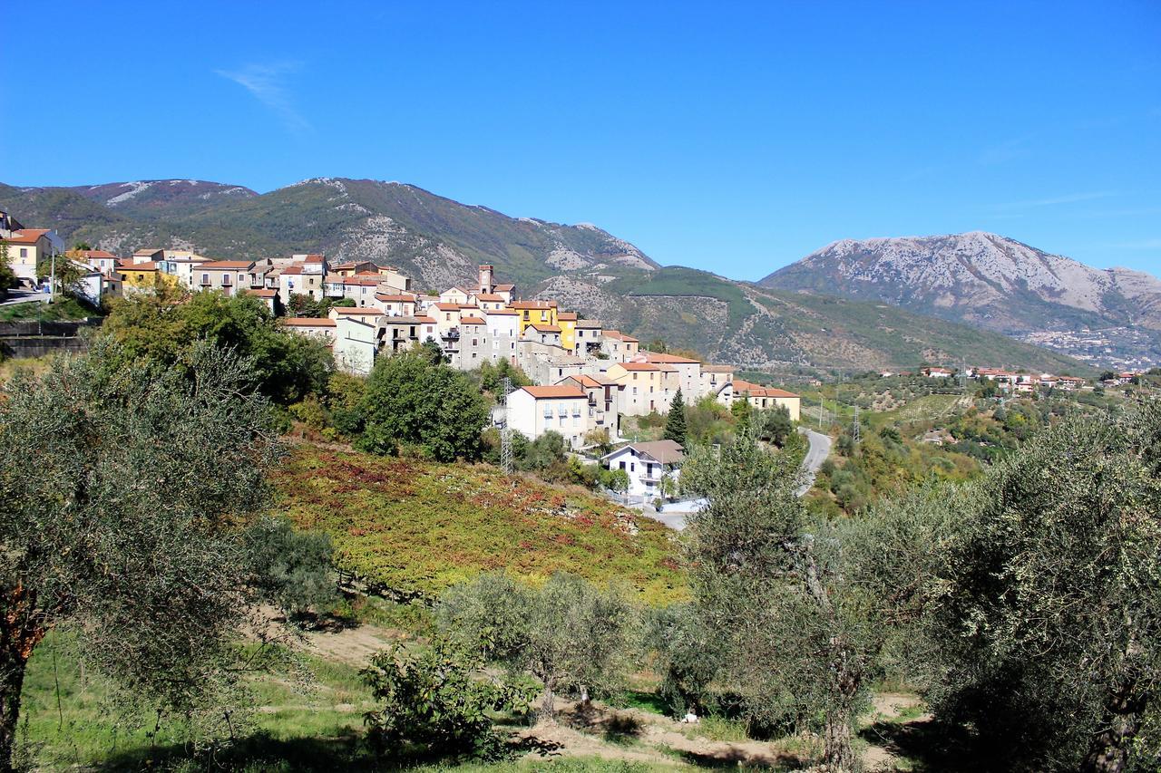 La Chiazzolla Hotel Campoli del Monte Taburno Ngoại thất bức ảnh